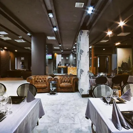 Paradis Hotel 4*